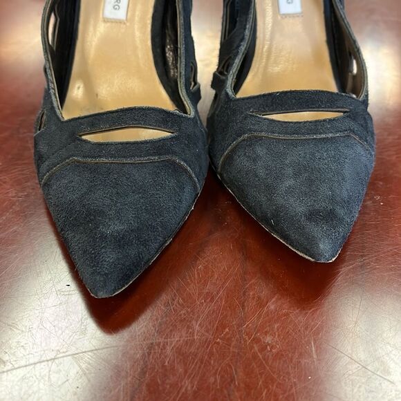 Diane Von Furstenberg Navy Suede Cut Out Heels sz 5 - Picture 2 of 7